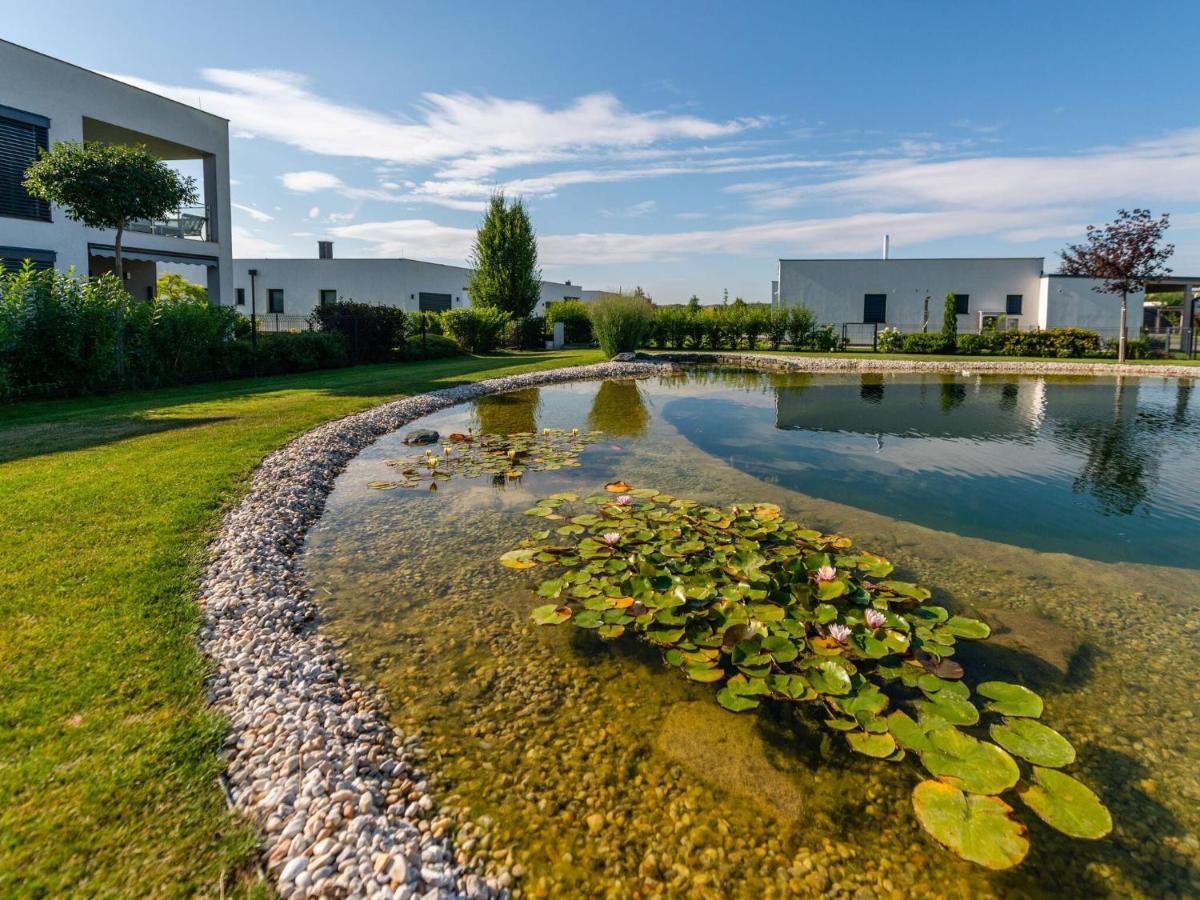 Apartment With Pool, Roof Terrace, Garden Zsira Zewnętrze zdjęcie